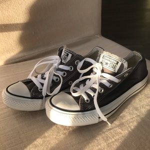 Converse Chuck Taylor Low Tops